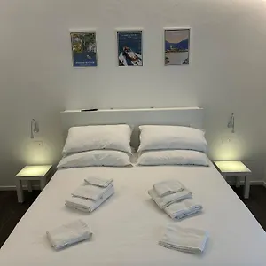 Maison d'hôtes Lake Home Apartments, Lipomo