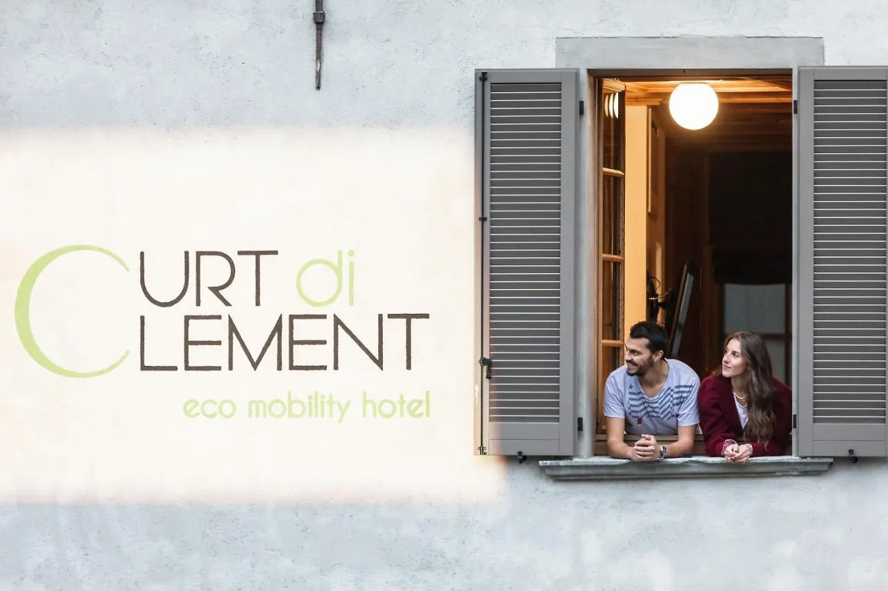 Curt Di Clement Eco Mobility Hotel Tirano 4*,
