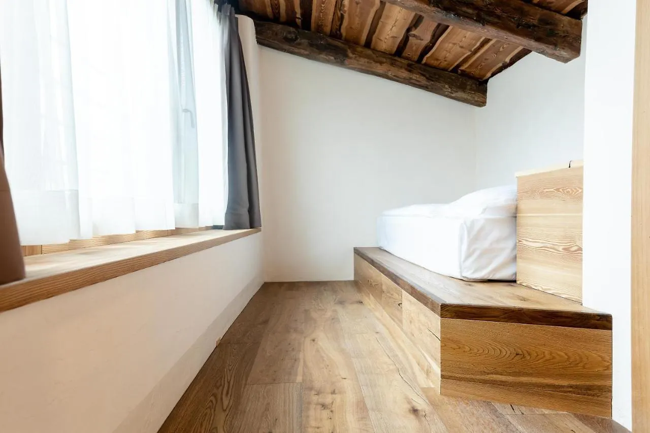 Curt Di Clement Eco Mobility Hotel Tirano