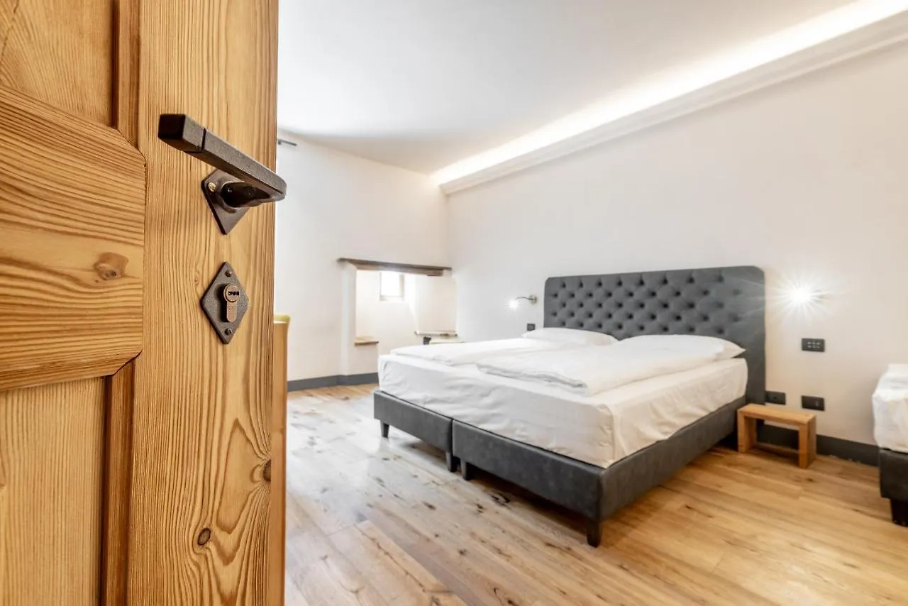 Curt Di Clement Eco Mobility Hotel Tirano 4*,  Italien