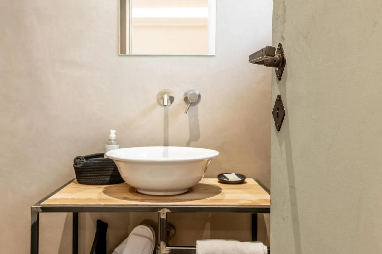 Curt Di Clement Eco Mobility Hotel Tirano